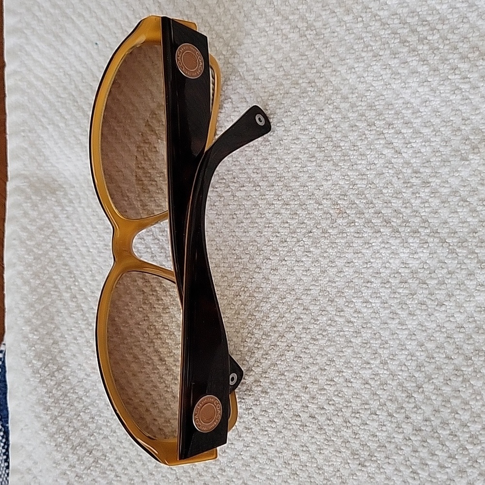 COACH SUNGLASSES - Picture 5 of 5